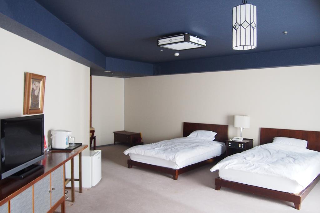 Hotel Ichiei Ōsaka Exterior foto