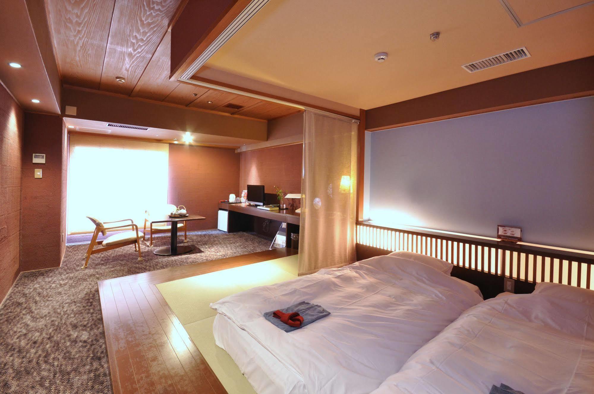 Hotel Ichiei Ōsaka Exterior foto
